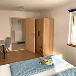 Apartman Bo's 35 *