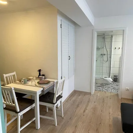 Bo's 35 شقة Schwäbisch Hall